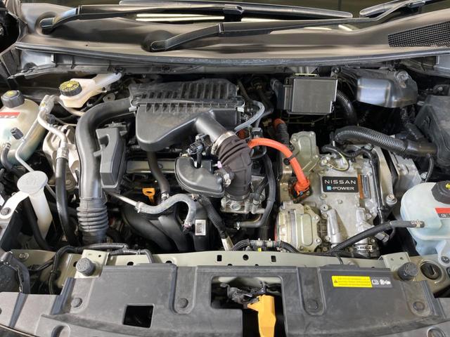 ノート Ｘ　禁煙車　純正ナビ　バックカメラ　全方位運転支援システム　ドラレコ　コーナーセンサー　スマートキー　ＬＥＤヘッド　ビルトインＥＴＣ　オートライト　オートエアコン　Ｂｌｕｅｔｏｏｔｈ　ＣＤ／ＤＶＤ（18枚目）