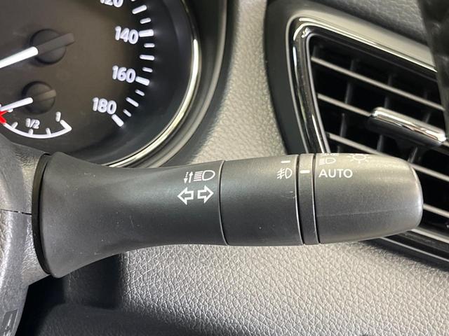 エクストレイル ２０Ｘ　４ＷＤ　禁煙車　ナビフルセグ　アラウンドビューモニタ　プロパイロット　ＬＥＤヘッド　ルーフレール　電動バックドア　衝突被害軽減　インテリジェントルームミラー　後側方車両検知警告　電動パーキングブレーキ（47枚目）