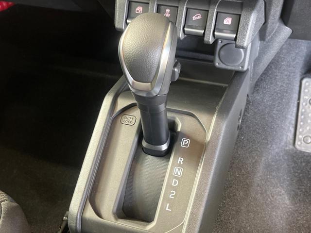 ジムニーノマド ＦＣ　走行３８ｋｍ　セーフティサポート　ＬＥＤヘッド　純正１５インチＡＷ　アダプティブクルーズ　リアパーキングセンサ　シートヒーター　スマートキー　オートエアコン　ハイビームアシスト　革巻ステアリング（24枚目）
