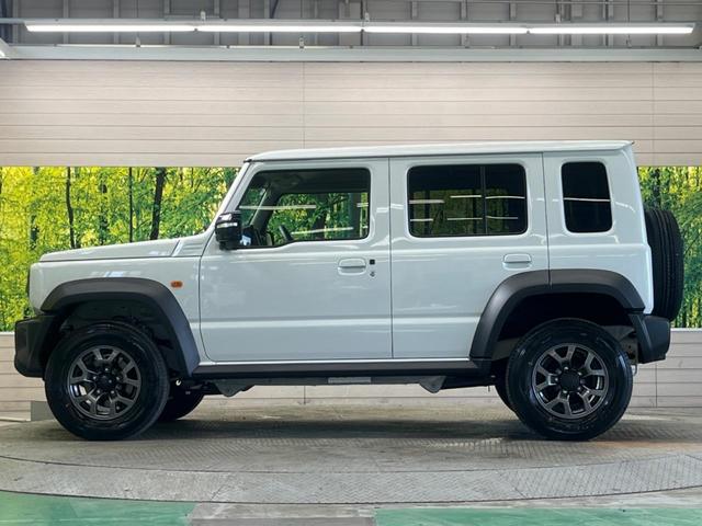 ジムニーノマド ＦＣ　走行３８ｋｍ　セーフティサポート　ＬＥＤヘッド　純正１５インチＡＷ　アダプティブクルーズ　リアパーキングセンサ　シートヒーター　スマートキー　オートエアコン　ハイビームアシスト　革巻ステアリング（48枚目）