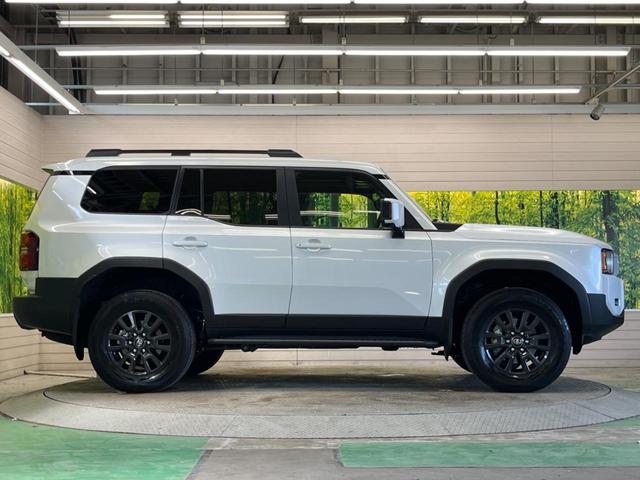 ランドクルーザー２５０ ＶＸ　丸目　禁煙車　ムーンルーフ　本革　純正１２．３型ディスプレイＴＶ　プレミアムサウンド　パノラミックビューモニタ　セーフティセンス　ブラインドスポットモニタ　デジタルインナーミラー／ドライブレコーダー（64枚目）