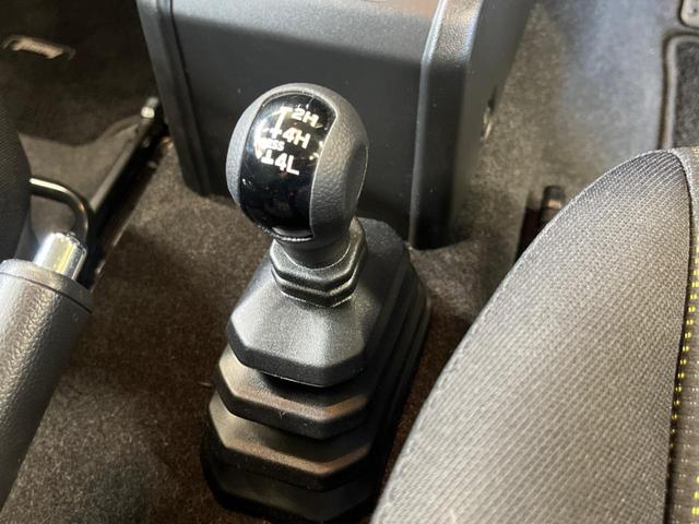 ジムニー ＸＣ　禁煙車　純正８型ナビＴＶ　バックカメラ　セーフティサポート　ＬＥＤヘッド　純正１６インチＡＷ　クルーズコントロール　ＥＴＣ　Ｂｌｕｅｔｏｏｔｈ　スマートキー　オートエアコン　シートヒーター　ＤＶＤ再生（25枚目）