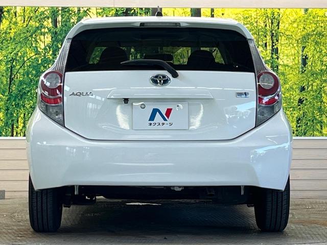アクア Ｇ　禁煙車　ナビＴＶ　バックカメラ　ＥＴＣ　Ｂｌｕｅｔｏｏｔｈ　革巻ステアリング　専用スエード調ファブリックシート　ＤＶＤ再生　ＵＳＢ／ＡＵＸ接続（15枚目）