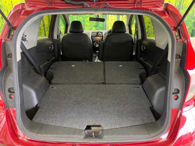ノート メダリスト　ＤＩＧ－Ｓ　禁煙車　純正ナビフルセグ　アラウンドビューモニタ　ＥＴＣ　Ｂｌｕｅｔｏｏｔｈ　スマートキー　オートエアコン　半革シート　オートライト　革巻ステアリング　ＤＶＤ再生（43枚目）