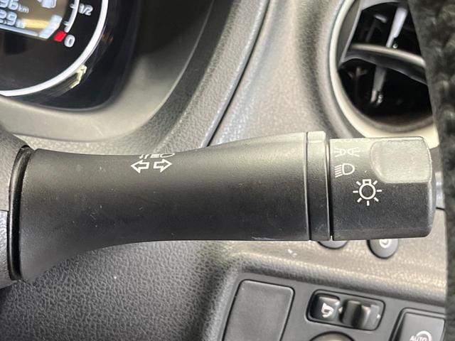 ノート メダリスト　ＤＩＧ－Ｓ　禁煙車　純正ナビフルセグ　アラウンドビューモニタ　ＥＴＣ　Ｂｌｕｅｔｏｏｔｈ　スマートキー　オートエアコン　半革シート　オートライト　革巻ステアリング　ＤＶＤ再生（51枚目）