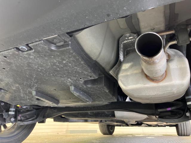ヤリスクロス ハイブリッドＺ　禁煙車　衝突軽減装置　レーダークルーズ　純正ディスプレイオーディオ　全周囲カメラ　ブラインドスポットモニター　ハンズフリーパワーバックドア　クリアランスソナー　ＬＥＤヘッド　オートハイビーム（22枚目）