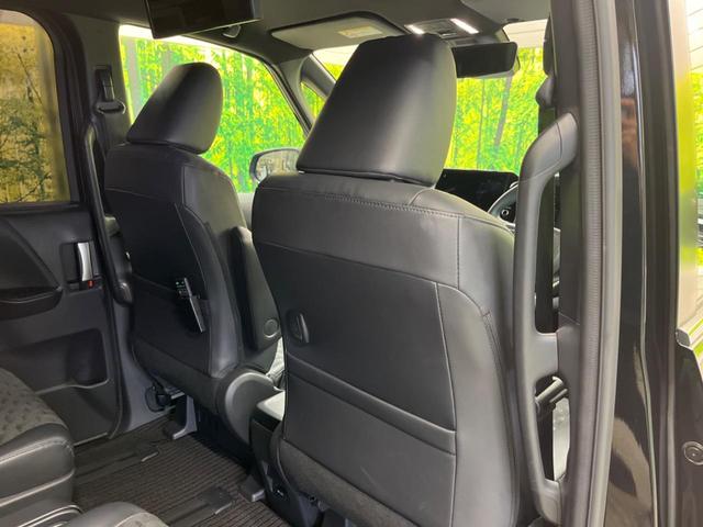 ヴォクシー ハイブリッドS-Z 三眼LED 禁煙車 純正10.5型ナビTV 純正14型後席モニター 両側電動ドア バックカメラ セーフティセンス 純正17インチAW 半革 シートヒーター 後席オートエアコン ETC2.0 DVD再生(40枚目)