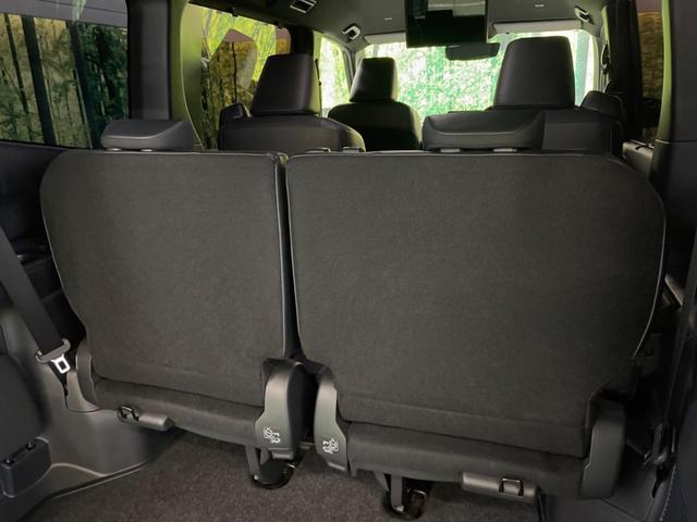 ヴォクシー ハイブリッドS-Z 三眼LED 禁煙車 純正10.5型ナビTV 純正14型後席モニター 両側電動ドア バックカメラ セーフティセンス 純正17インチAW 半革 シートヒーター 後席オートエアコン ETC2.0 DVD再生(42枚目)