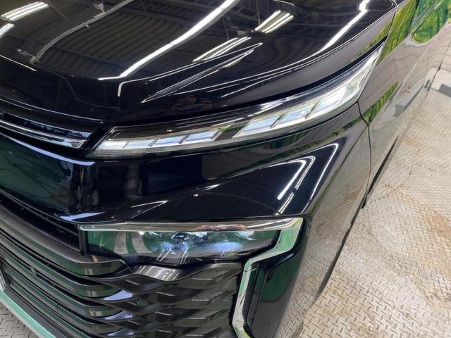 ヴォクシー ハイブリッドS-Z 三眼LED 禁煙車 純正10.5型ナビTV 純正14型後席モニター 両側電動ドア バックカメラ セーフティセンス 純正17インチAW 半革 シートヒーター 後席オートエアコン ETC2.0 DVD再生(63枚目)