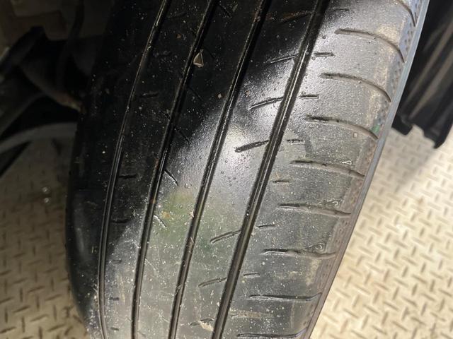 ヴォクシー ハイブリッドS-Z 三眼LED 禁煙車 純正10.5型ナビTV 純正14型後席モニター 両側電動ドア バックカメラ セーフティセンス 純正17インチAW 半革 シートヒーター 後席オートエアコン ETC2.0 DVD再生(64枚目)