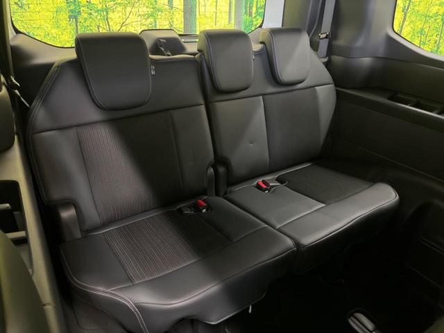 ステップワゴン ｅ：ＨＥＶスパーダ　禁煙車　純正１１．４型ナビＴＶ　マルチビューカメラ　両側電動ドア　ホンダセンシング　渋滞追従アダプティブクルーズ　電動バックドア　半革シート　シートヒーター　後席オートエアコン　後席オットマン（11枚目）