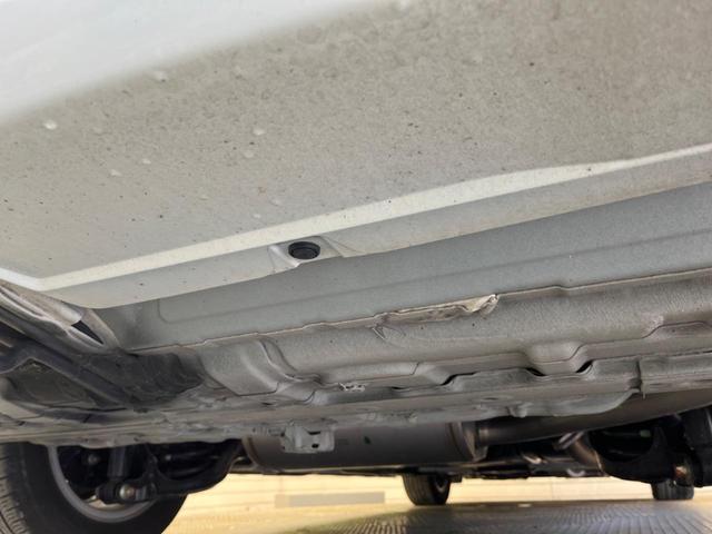 ステップワゴン ｅ：ＨＥＶスパーダ　禁煙車　純正１１．４型ナビＴＶ　マルチビューカメラ　両側電動ドア　ホンダセンシング　渋滞追従アダプティブクルーズ　電動バックドア　半革シート　シートヒーター　後席オートエアコン　後席オットマン（21枚目）