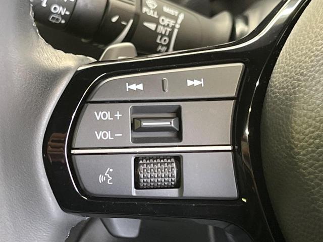 ステップワゴン ｅ：ＨＥＶスパーダ　禁煙車　純正１１．４型ナビＴＶ　マルチビューカメラ　両側電動ドア　ホンダセンシング　渋滞追従アダプティブクルーズ　電動バックドア　半革シート　シートヒーター　後席オートエアコン　後席オットマン（30枚目）