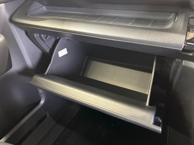 ステップワゴン ｅ：ＨＥＶスパーダ　禁煙車　純正１１．４型ナビＴＶ　マルチビューカメラ　両側電動ドア　ホンダセンシング　渋滞追従アダプティブクルーズ　電動バックドア　半革シート　シートヒーター　後席オートエアコン　後席オットマン（55枚目）