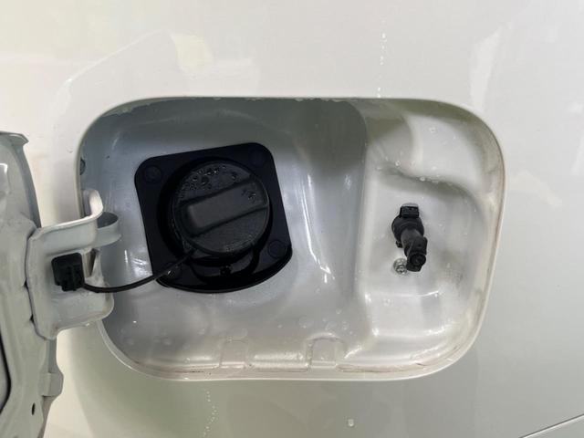 ステップワゴン ｅ：ＨＥＶスパーダ　禁煙車　純正１１．４型ナビＴＶ　マルチビューカメラ　両側電動ドア　ホンダセンシング　渋滞追従アダプティブクルーズ　電動バックドア　半革シート　シートヒーター　後席オートエアコン　後席オットマン（67枚目）