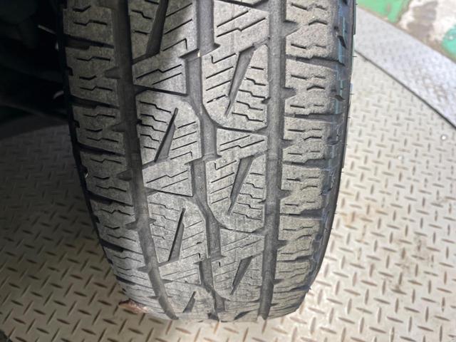 デリカD:5 シャモニー 4WD 7人乗 禁煙車 メーカーナビ フリップダウンモニター マルチアラウンドモニタ MKW16インチAW 純正アンダーガードバー 両側電動ドア HIDヘッド パワーシート シートヒーター ETC(64枚目)