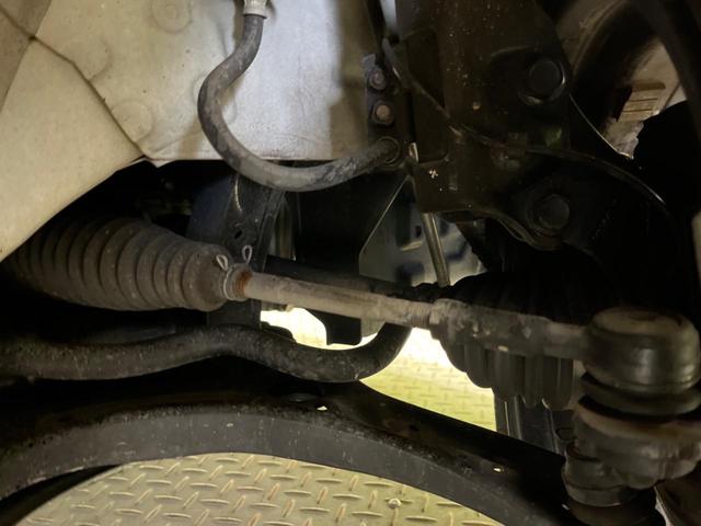 シフォン カスタムＲ　スペシャル　スマートアシスト　禁煙車　純正８型ナビＴＶ　パノラミックビューモニタ　両側電動ドア　衝突被害軽減　ＥＴＣ　Ｂｌｕｅｔｏｏｔｈ　ＬＥＤヘッド　純正１４インチＡＷ　半革　シートヒーター　コーナーセンサー　オートハイビーム（20枚目）