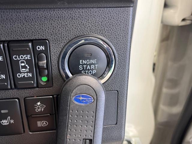 シフォン カスタムＲ　スペシャル　スマートアシスト　禁煙車　純正８型ナビＴＶ　パノラミックビューモニタ　両側電動ドア　衝突被害軽減　ＥＴＣ　Ｂｌｕｅｔｏｏｔｈ　ＬＥＤヘッド　純正１４インチＡＷ　半革　シートヒーター　コーナーセンサー　オートハイビーム（28枚目）