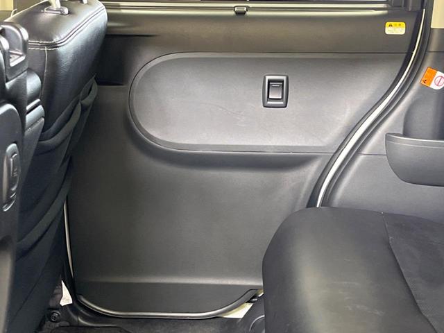 シフォン カスタムＲ　スペシャル　スマートアシスト　禁煙車　純正８型ナビＴＶ　パノラミックビューモニタ　両側電動ドア　衝突被害軽減　ＥＴＣ　Ｂｌｕｅｔｏｏｔｈ　ＬＥＤヘッド　純正１４インチＡＷ　半革　シートヒーター　コーナーセンサー　オートハイビーム（42枚目）