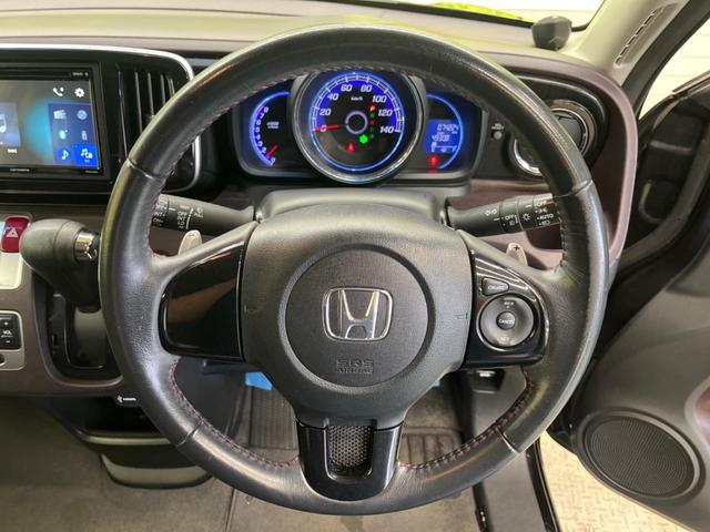 N-ONE プレミアム ツアラー・Lパッケージ ターボ 禁煙車 ディスプレイオーディオ バックカメラ HIDヘッド 純正15インチAW ETC Bluetooth クルーズコントロール 革巻ステアリング パドルシフト サイド/カーテンエアバッグ(5枚目)