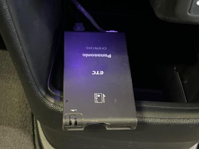 N-ONE プレミアム ツアラー・Lパッケージ ターボ 禁煙車 ディスプレイオーディオ バックカメラ HIDヘッド 純正15インチAW ETC Bluetooth クルーズコントロール 革巻ステアリング パドルシフト サイド/カーテンエアバッグ(27枚目)