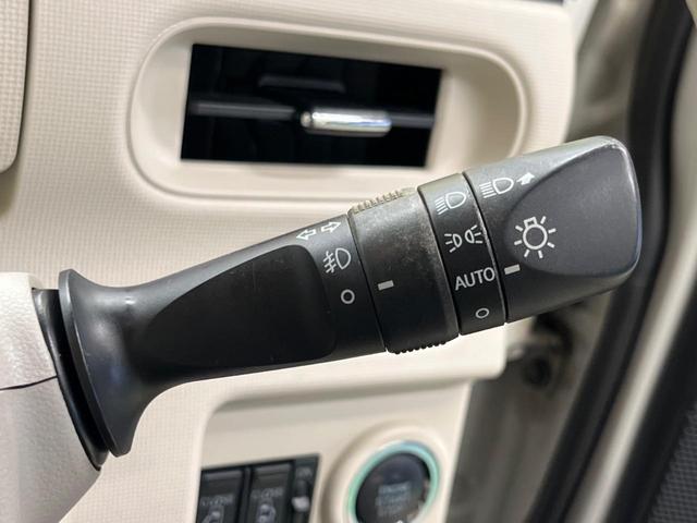 ムーヴキャンバス Ｘリミテッドメイクアップ　ＳＡＩＩ　ストライプスカラー　禁煙車　純正ナビフルセグ　両側電動ドア　バックカメラ　衝突被害軽減　ＥＴＣ　Ｂｌｕｅｔｏｏｔｈ　ＬＥＤフォグ　車線逸脱警告　オートライト　前後誤発進抑制　６スピーカー　ＤＶＤ再生（42枚目）