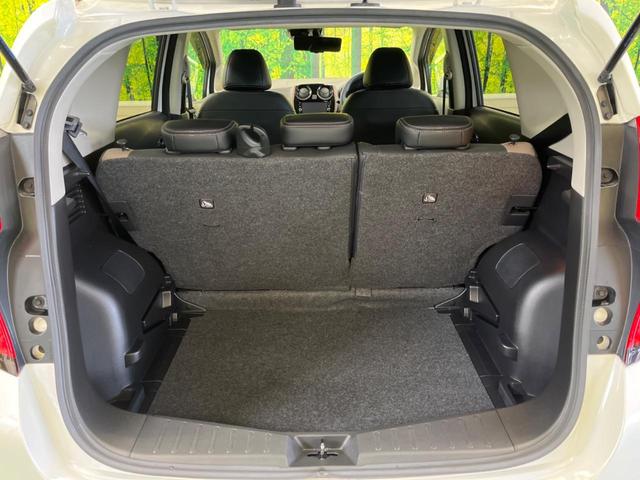 ノート e-パワー メダリスト 禁煙車 純正ナビフルセグ アラウンドビューモニター LEDヘッド インテリジェントクルーズ 衝突被害軽減 ETC Bluetooth インテリジェントルームミラー 半革シート 純正15インチAW(11枚目)