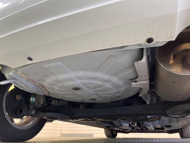 ノート e-パワー メダリスト 禁煙車 純正ナビフルセグ アラウンドビューモニター LEDヘッド インテリジェントクルーズ 衝突被害軽減 ETC Bluetooth インテリジェントルームミラー 半革シート 純正15インチAW(21枚目)