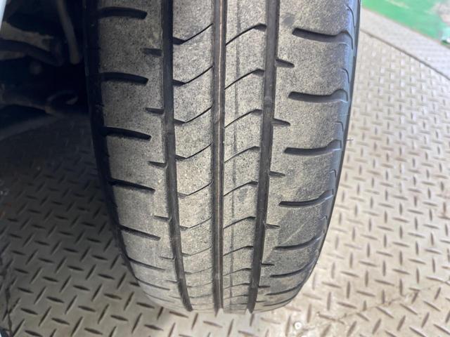 ノート e-パワー メダリスト 禁煙車 純正ナビフルセグ アラウンドビューモニター LEDヘッド インテリジェントクルーズ 衝突被害軽減 ETC Bluetooth インテリジェントルームミラー 半革シート 純正15インチAW(61枚目)