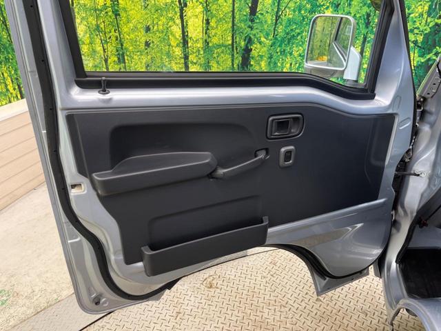 ハイゼットトラック ジャンボ 禁煙車 CD AM/FM フォグランプ パワーウィンドウ リモコンキー ドアポケット プライバシーガラス AUX エアコン 運転席/助手席エアバック(33枚目)