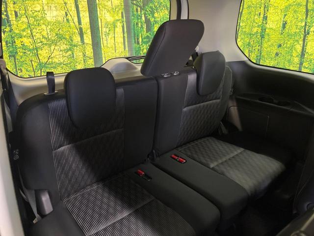 セレナ e-パワー ハイウェイスターV 禁煙車 衝突軽減 プロパイロット フリップダウンモニター 純正10型ナビフルセグ 全周囲カメラ ハンズフリーパワーバックドア ブラインドスポットモニター Bluetooth ドラレコ ETC(11枚目)