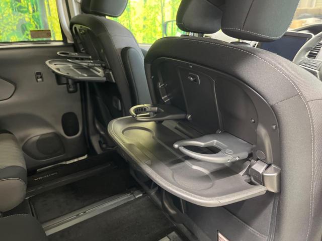 セレナ e-パワー ハイウェイスターV 禁煙車 衝突軽減 プロパイロット フリップダウンモニター 純正10型ナビフルセグ 全周囲カメラ ハンズフリーパワーバックドア ブラインドスポットモニター Bluetooth ドラレコ ETC(60枚目)