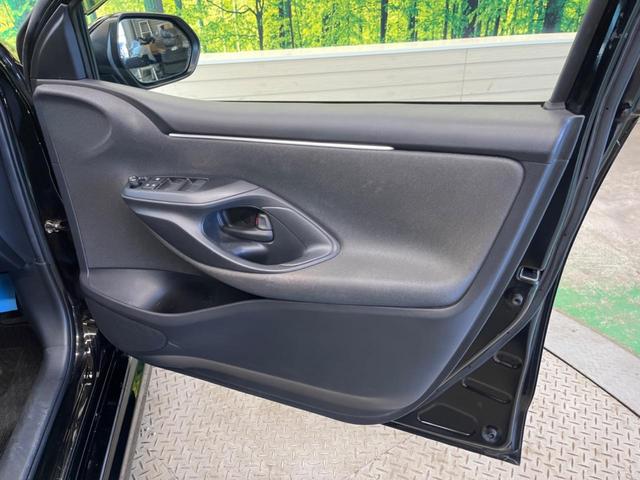 ヤリス G 禁煙車 衝突軽減 レーダークルーズ モデリスタエアロ 3眼LEDヘッド 純正ディスプレイオーディオ AppleCarPiay ドラレコ ETC Bluetooth オートハイビーム 16インチアルミ(41枚目)