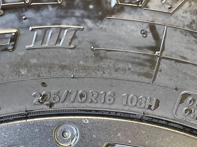 ジムニーシエラ ＪＣ　４ＷＤ　純正ナビ　衝突軽減装置　禁煙車　バックカメラ　シートヒーター　ドライブレコーダー　ＬＥＤヘッド　ＥＴＣ　クルーズコントロール　オートライト　オートエアコン　ｂｌｕｅｔｏｏｔｈ　スマートキー（33枚目）