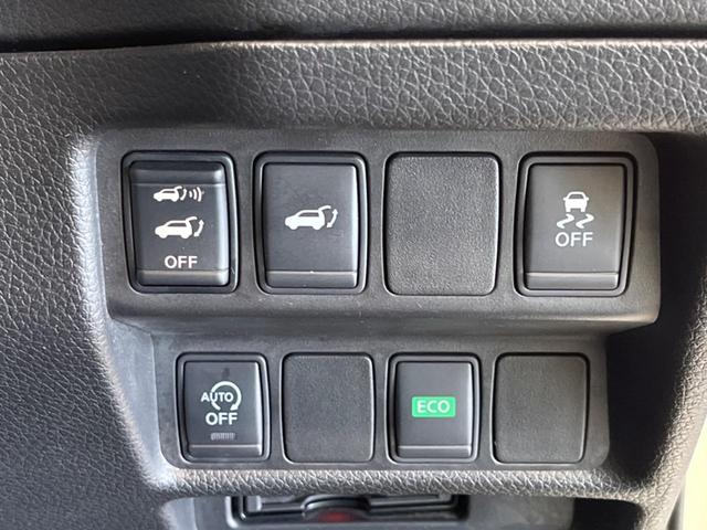 エクストレイル ２０Ｘ　禁煙車　純正８型ナビＴＶ　バックカメラ　ＬＥＤヘッド　純正１７インチＡＷ　電動バックドア　スエード調ファブリックシート　カーペットインテリア　ＥＴＣ　Ｂｌｕｅｔｏｏｔｈ　シートヒーター　ＤＶＤ再生（30枚目）