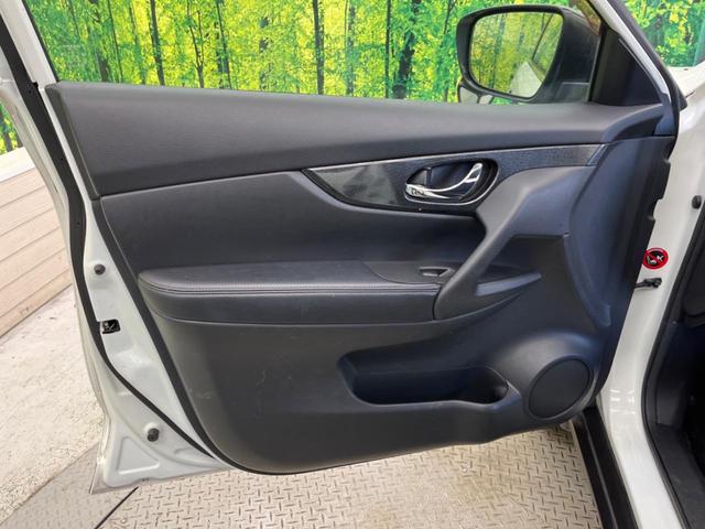 エクストレイル ２０Ｘ　禁煙車　純正８型ナビＴＶ　バックカメラ　ＬＥＤヘッド　純正１７インチＡＷ　電動バックドア　スエード調ファブリックシート　カーペットインテリア　ＥＴＣ　Ｂｌｕｅｔｏｏｔｈ　シートヒーター　ＤＶＤ再生（43枚目）