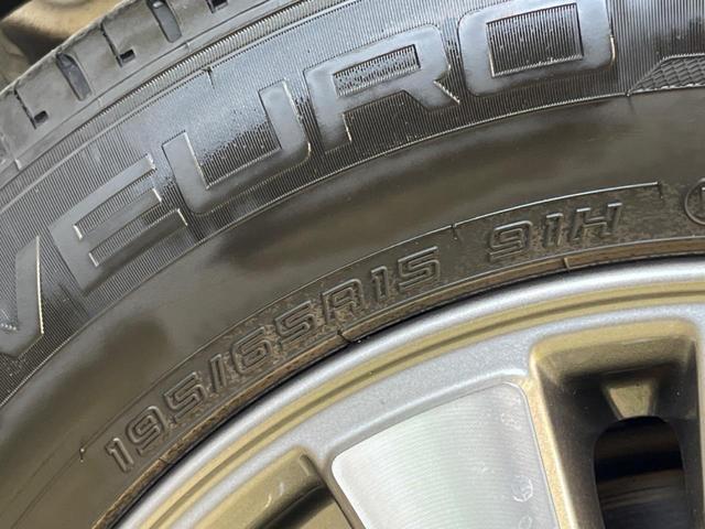 セレナ ｅ－パワー　ハイウェイスターＶ　セーフティパックＢ　禁煙車　純正９型ナビＴＶ　純正１１型後席モニター　アラウンドビューモニタ　両側ハンズフリー電動ドア　衝突軽減　プロパイロット　インテリジェントルームミラー　電動パーキングブレーキ（32枚目）