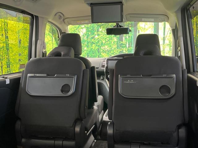 セレナ ｅ－パワー　ハイウェイスターＶ　セーフティパックＢ　禁煙車　純正９型ナビＴＶ　純正１１型後席モニター　アラウンドビューモニタ　両側ハンズフリー電動ドア　衝突軽減　プロパイロット　インテリジェントルームミラー　電動パーキングブレーキ（43枚目）