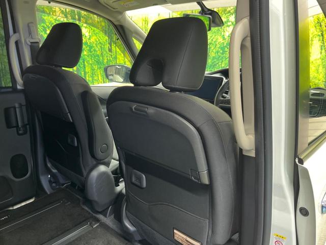 セレナ e-パワー ハイウェイスターV セーフティパックA 禁煙車 純正10型ナビTV アラウンドビューモニタ 両側ハンズフリー電動ドア 衝突被害軽減 プロパイロット アダプティブLEDヘッド 純正OP16インチAW 後席オートエアコン(41枚目)