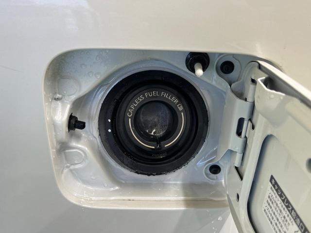 セレナ e-パワー ハイウェイスターV セーフティパックA 禁煙車 純正10型ナビTV アラウンドビューモニタ 両側ハンズフリー電動ドア 衝突被害軽減 プロパイロット アダプティブLEDヘッド 純正OP16インチAW 後席オートエアコン(69枚目)