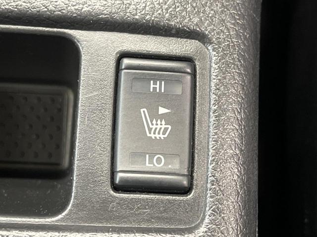 エクストレイル 20Xtt エマージェンシーブレーキパッケージ 7人乗 禁煙車 11型ディスプレイオーディオ 衝突被害軽減 LEDヘッド 純正18インチAW 電動バックドア AppleCarPlay ETC シートヒーター 革巻ステアリング デュアルオートエアコン(8枚目)