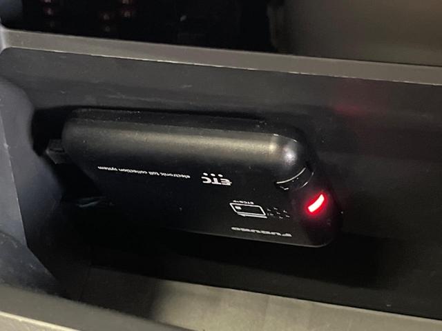 ｅＫワゴン Ｍ　ｅ－アシスト　禁煙車　ナビ　バックカメラ　ＥＴＣ　Ｂｌｕｅｔｏｏｔｈ　フロント／バックソナー　ハイビームアシスト　オートライト　シートヒーター　ステアリングリモコン　６スピーカー　ＤＶＤ再生（8枚目）