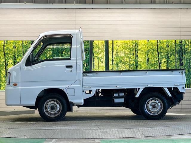 サンバートラック ＴＢ　プロ仕様パッケージ　走行３０４４０ｋｍ　４ＷＤ　５速ＭＴ　エアコン　パワーステアリング　純正ＦＭ／ＡＭラジオ　歩み板対応アオリ　オフロードタイヤ（37枚目）