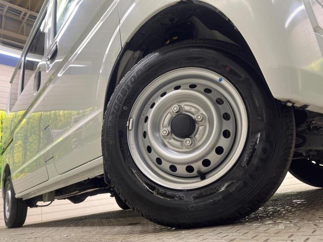 NV100クリッパーバン DX ハイルーフ 禁煙車 純正ナビフルセグ キーレスエントリー プライバシーガラス オーバーヘッドシェルフ Bluetooth オートライト DVD再生 AUX接続(12枚目)