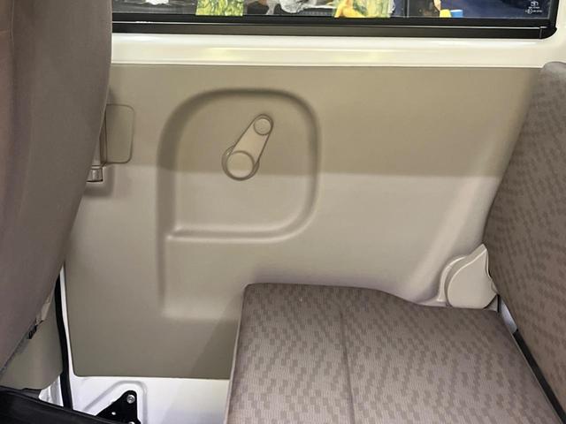 NV100クリッパーバン DX ハイルーフ 禁煙車 純正ナビフルセグ キーレスエントリー プライバシーガラス オーバーヘッドシェルフ Bluetooth オートライト DVD再生 AUX接続(36枚目)