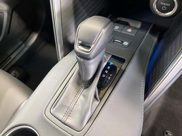 ハリアーハイブリッド Ｇ　登録済未使用車　純正１２．３型ディスプレイＴＶ　バックカメラ　セーフティセンス　レーダークルーズ　ブラインドスポットモニタ　デジタルインナーミラー　ドライブレコーダー　ＥＴＣ２．０　電動バックドア（24枚目）