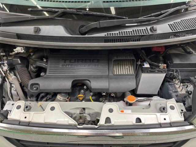 親切・丁寧な専門メカニックスタッフが応対！・車検・点検整備・事故等の修理などアフターサービスも安心。お車のカスタマイズもネクステージのサービススタッフまでご相談ください！