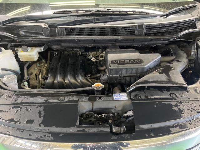 セレナ ハイウェイスター　Ｓ－ハイブリッド　禁煙車　純正ナビフルセグ　フリップダウンモニター　両側電動ドア　バックカメラ　ＨＩＤヘッド　純正１６インチＡＷ　クルーズコントロール　後席オートエアコン　後席サンシェード　ＥＴＣ　ＤＶＤ再生（19枚目）