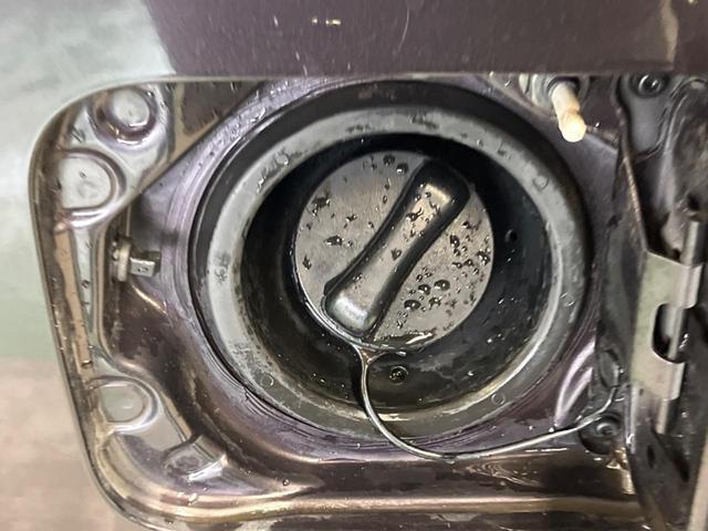 セレナ ハイウェイスター　Ｓ－ハイブリッド　禁煙車　純正ナビフルセグ　フリップダウンモニター　両側電動ドア　バックカメラ　ＨＩＤヘッド　純正１６インチＡＷ　クルーズコントロール　後席オートエアコン　後席サンシェード　ＥＴＣ　ＤＶＤ再生（64枚目）