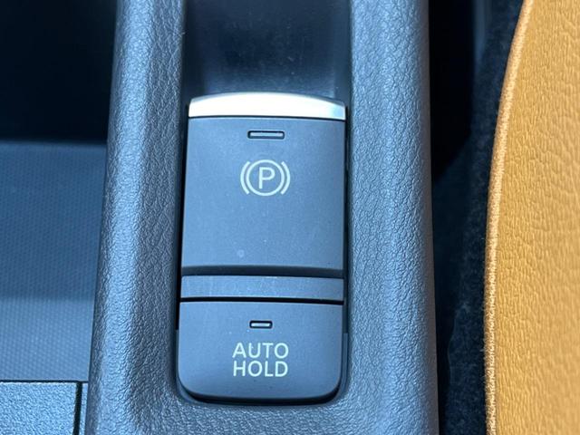 キックス Ｘ　ツートーンインテリアエディション　禁煙車　ナビフルセグ　アラウンドビューモニタ　プロパイロット　衝突被害軽減　ＬＥＤヘッド　純正１７インチＡＷ　電動パーキングブレーキ　シートヒーター　インテリジェントルームミラー　ＥＴＣ（7枚目）